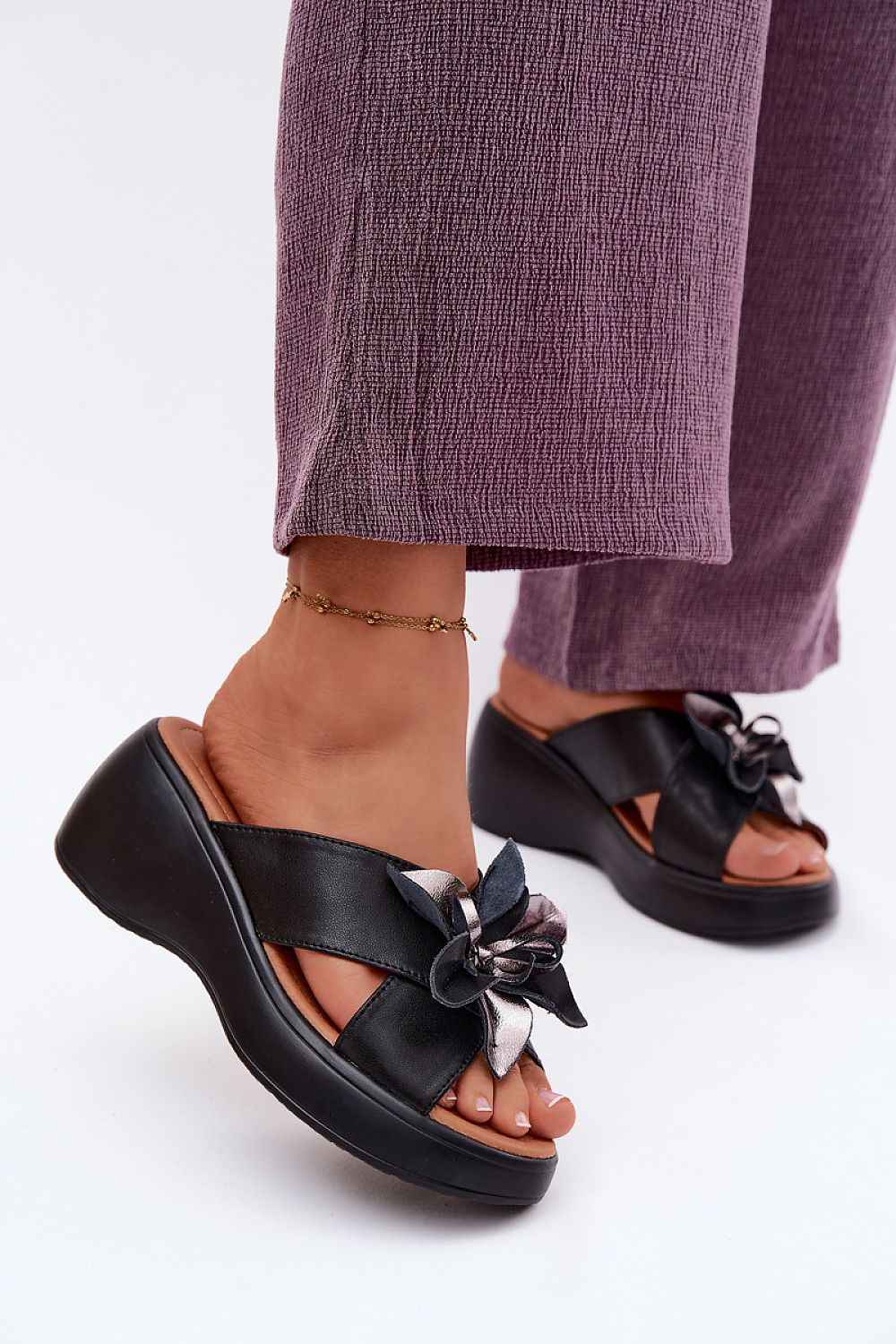 Cothurnes Step in style