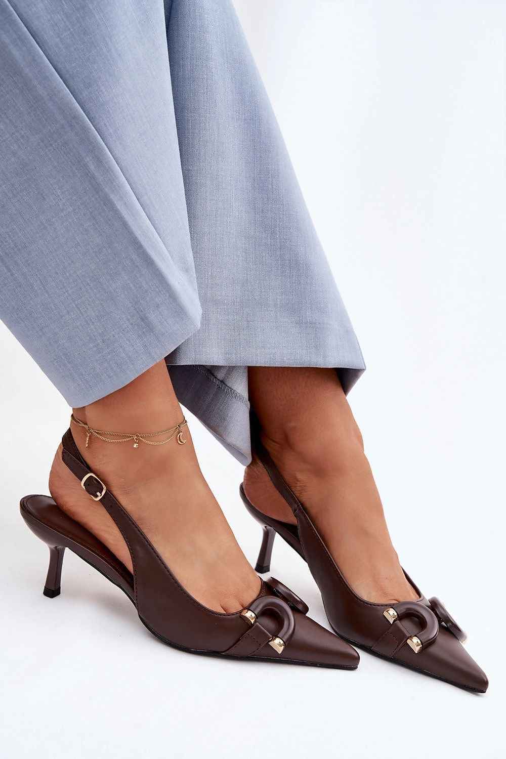 Sandales à talons Step in style