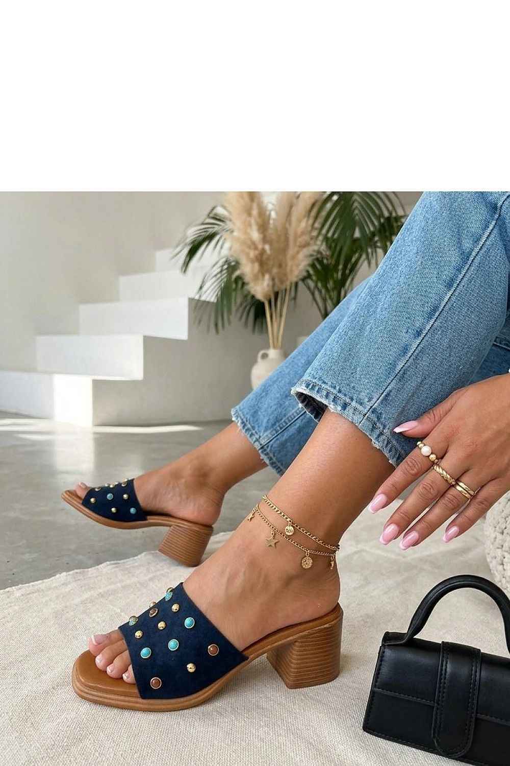 Des mules à talons Solea
