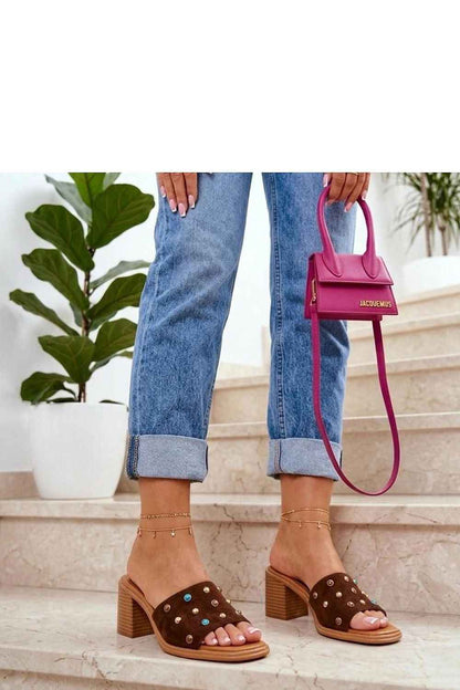 Des mules à talons Solea