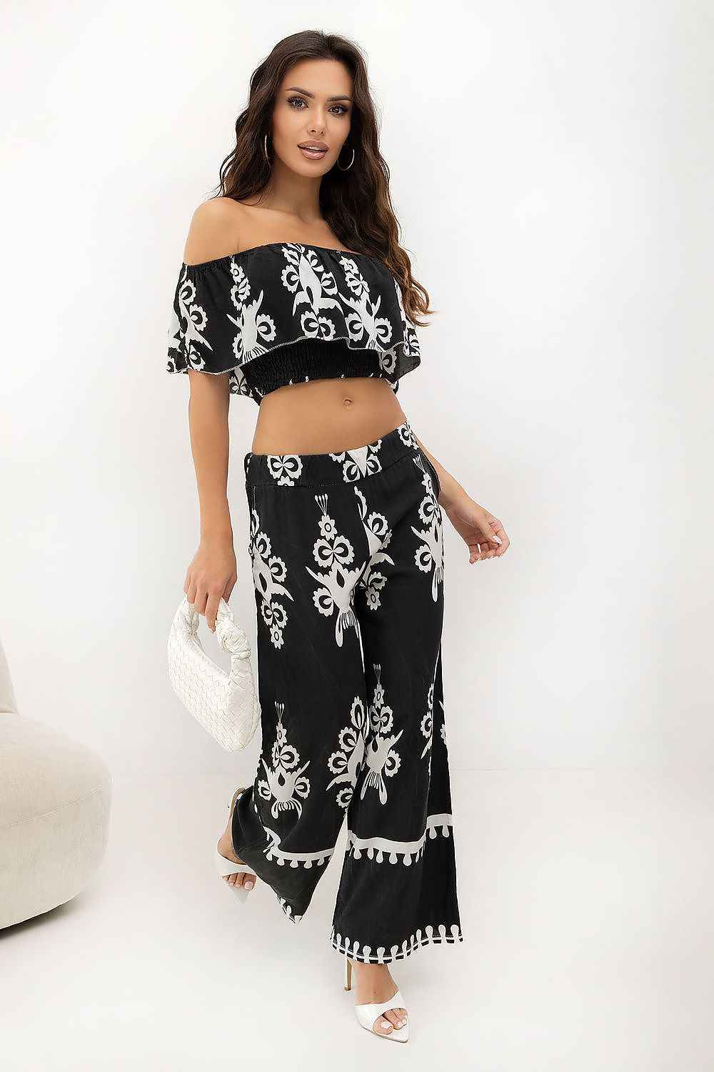 L`ensemble Italy Moda