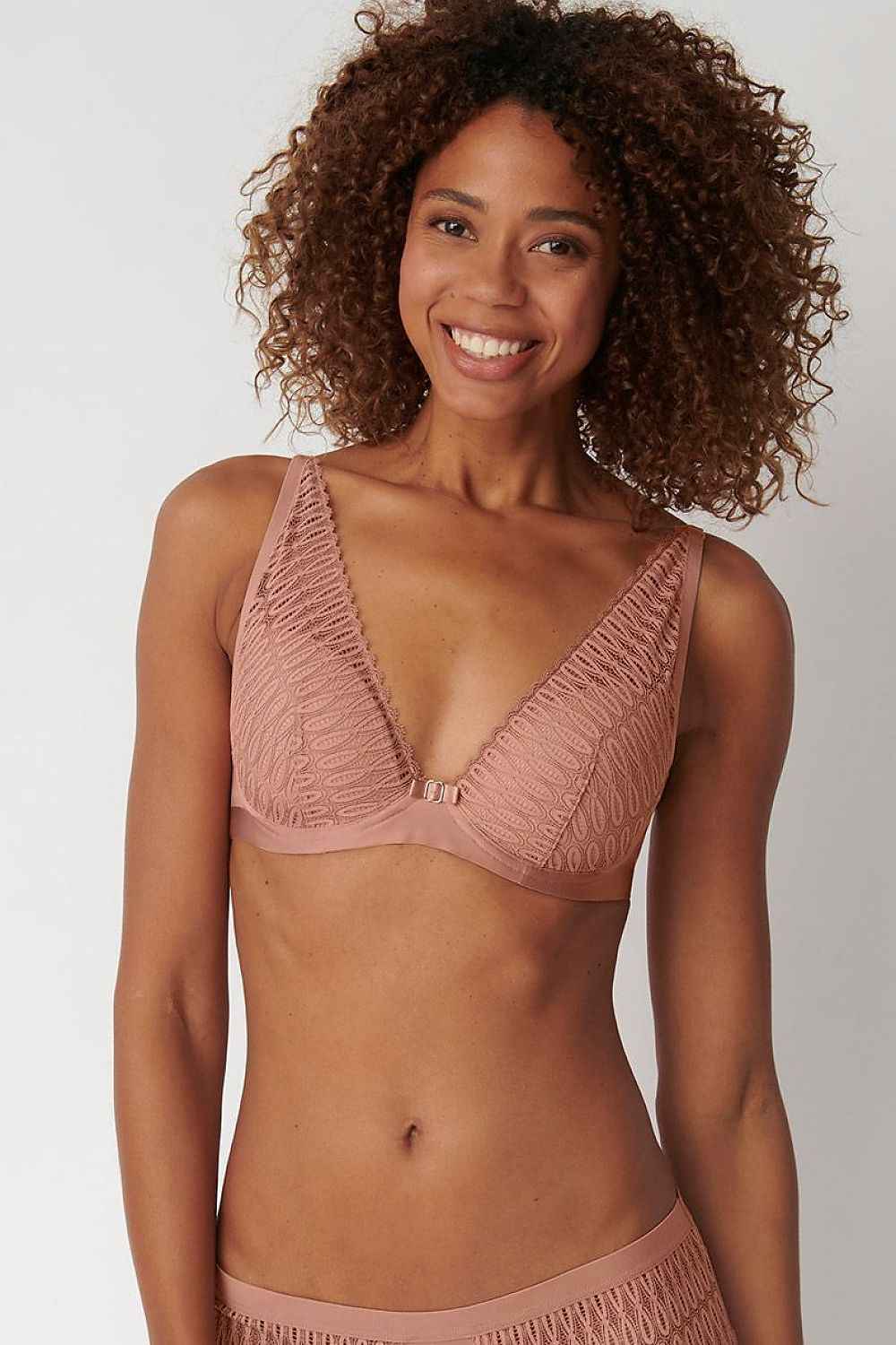 Semi-soft Triumph
