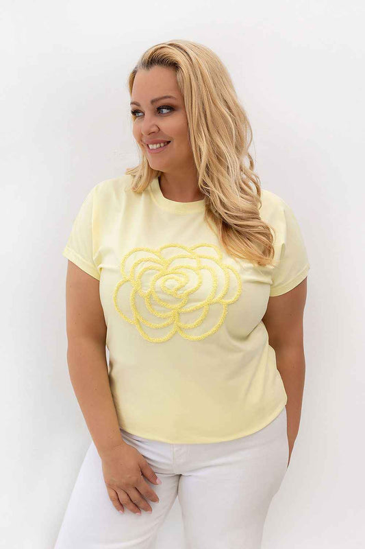 Plus size T-shirt Relevance