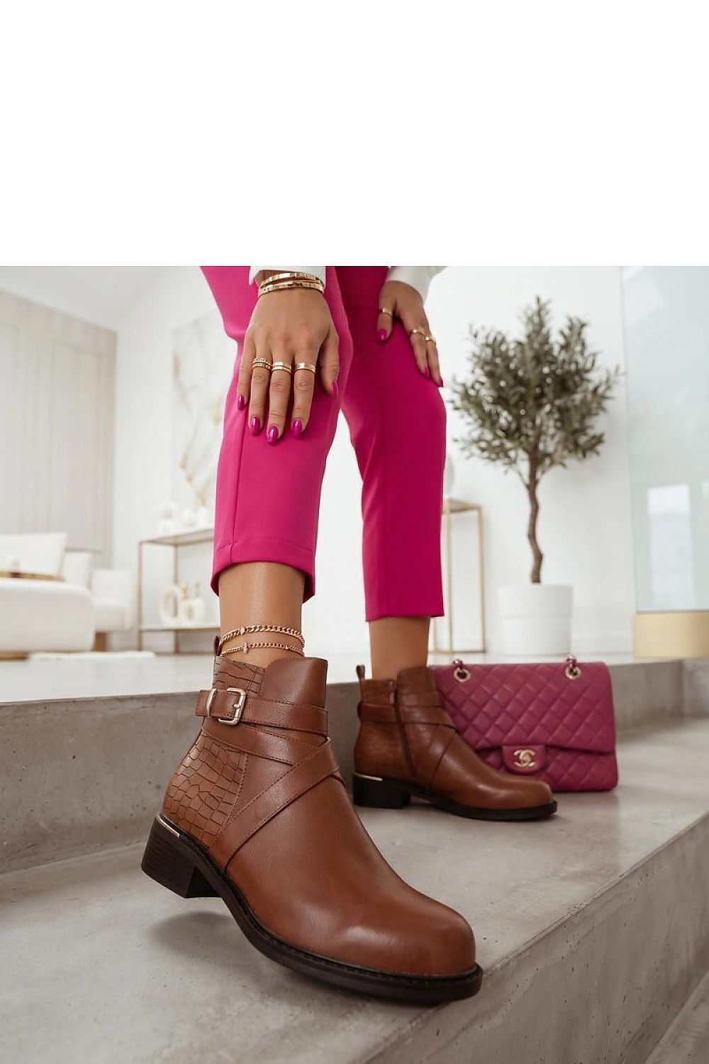  Bottes model 230787 Solea 