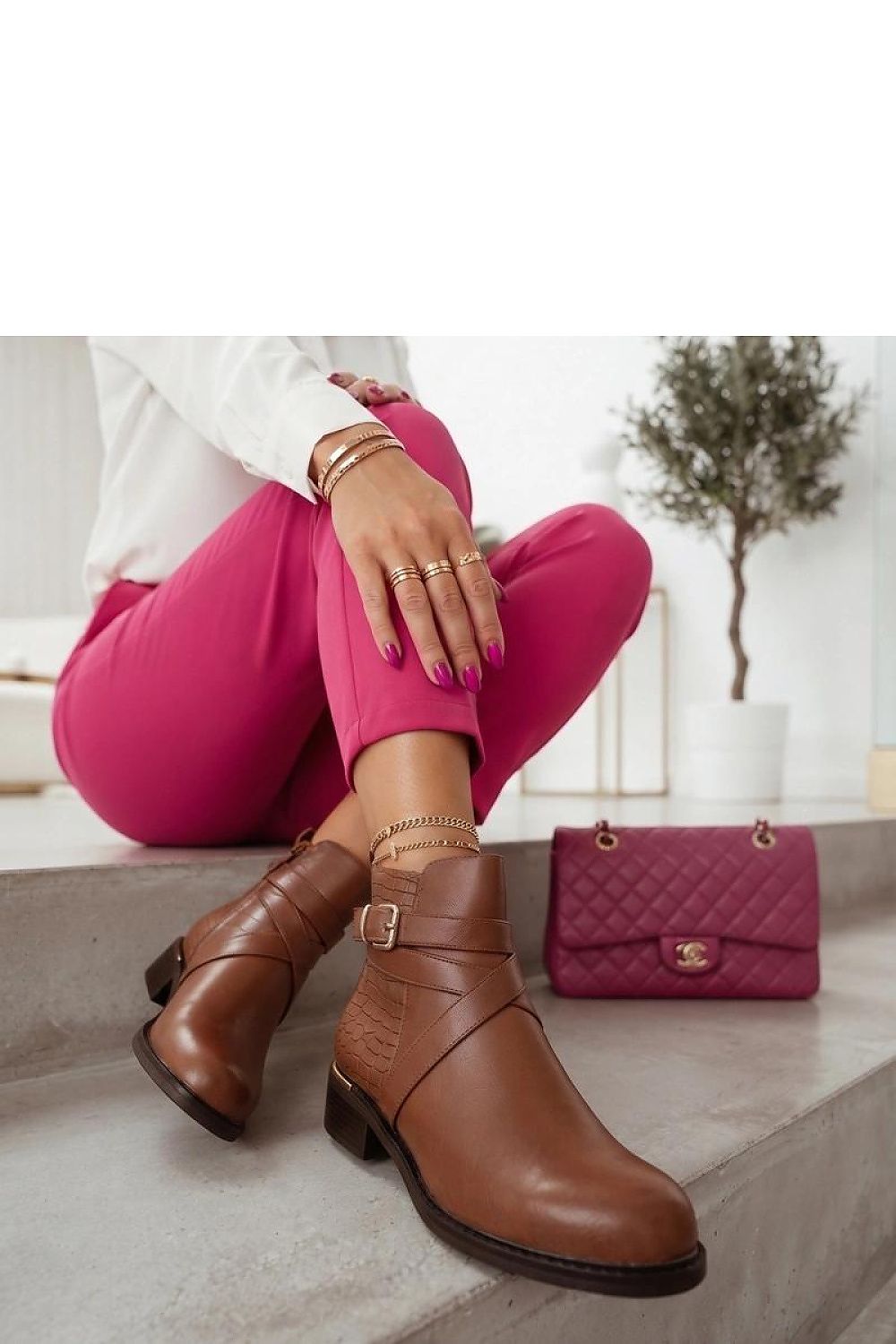  Bottes model 230787 Solea 