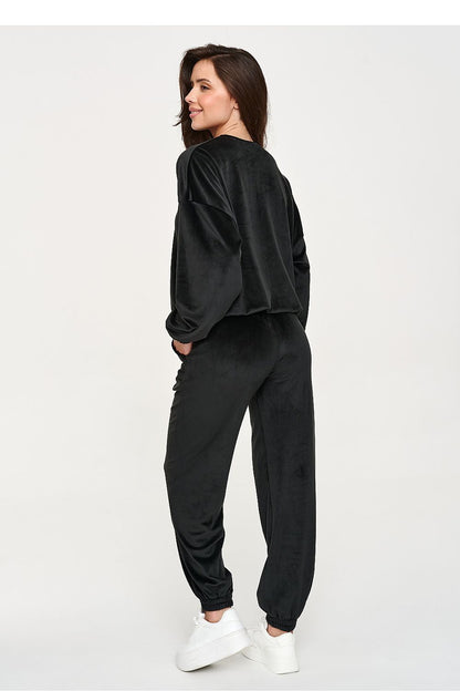  L`ensemble model 230825 Makadamia 