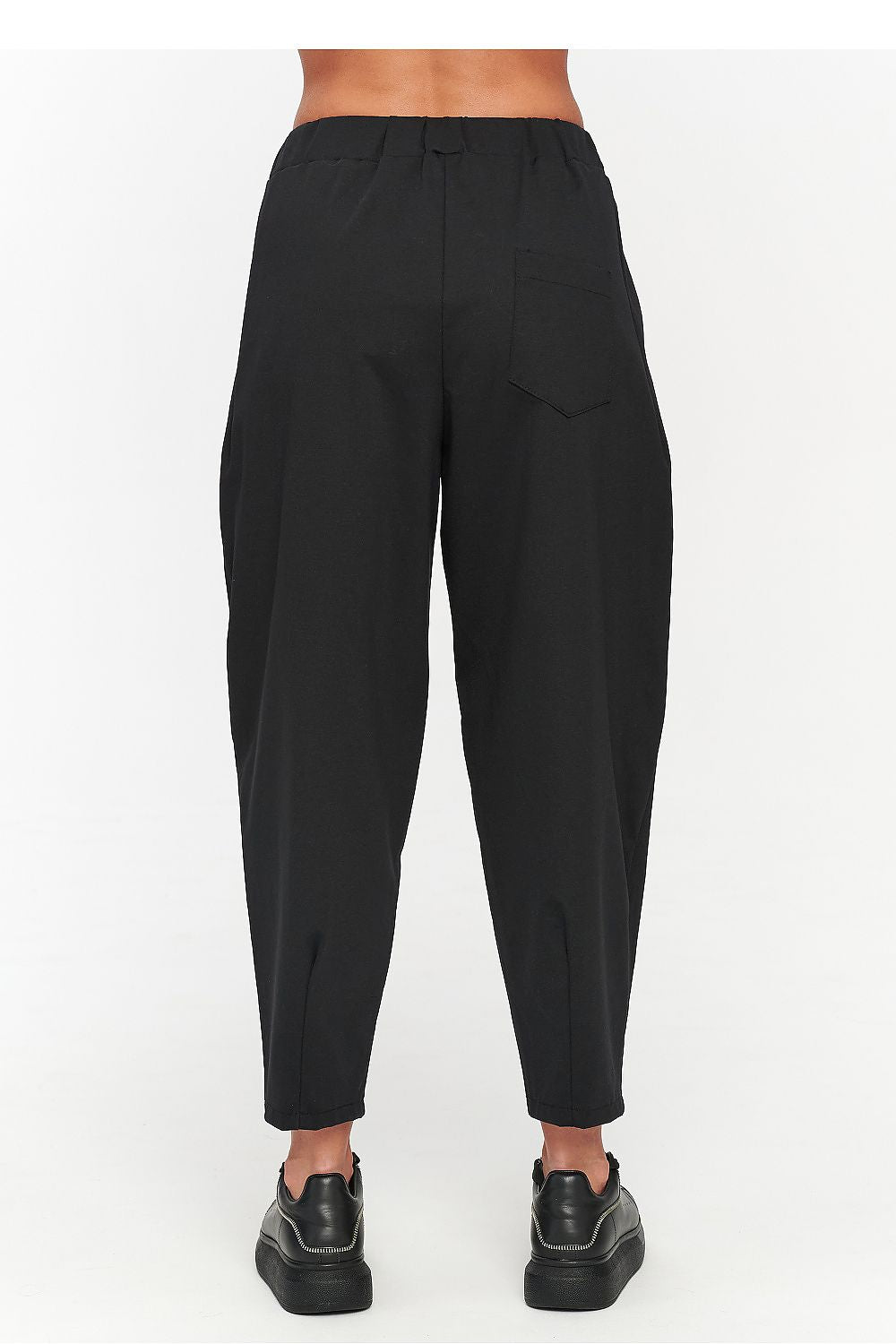  Pantalon femme model 230861 Makadamia 