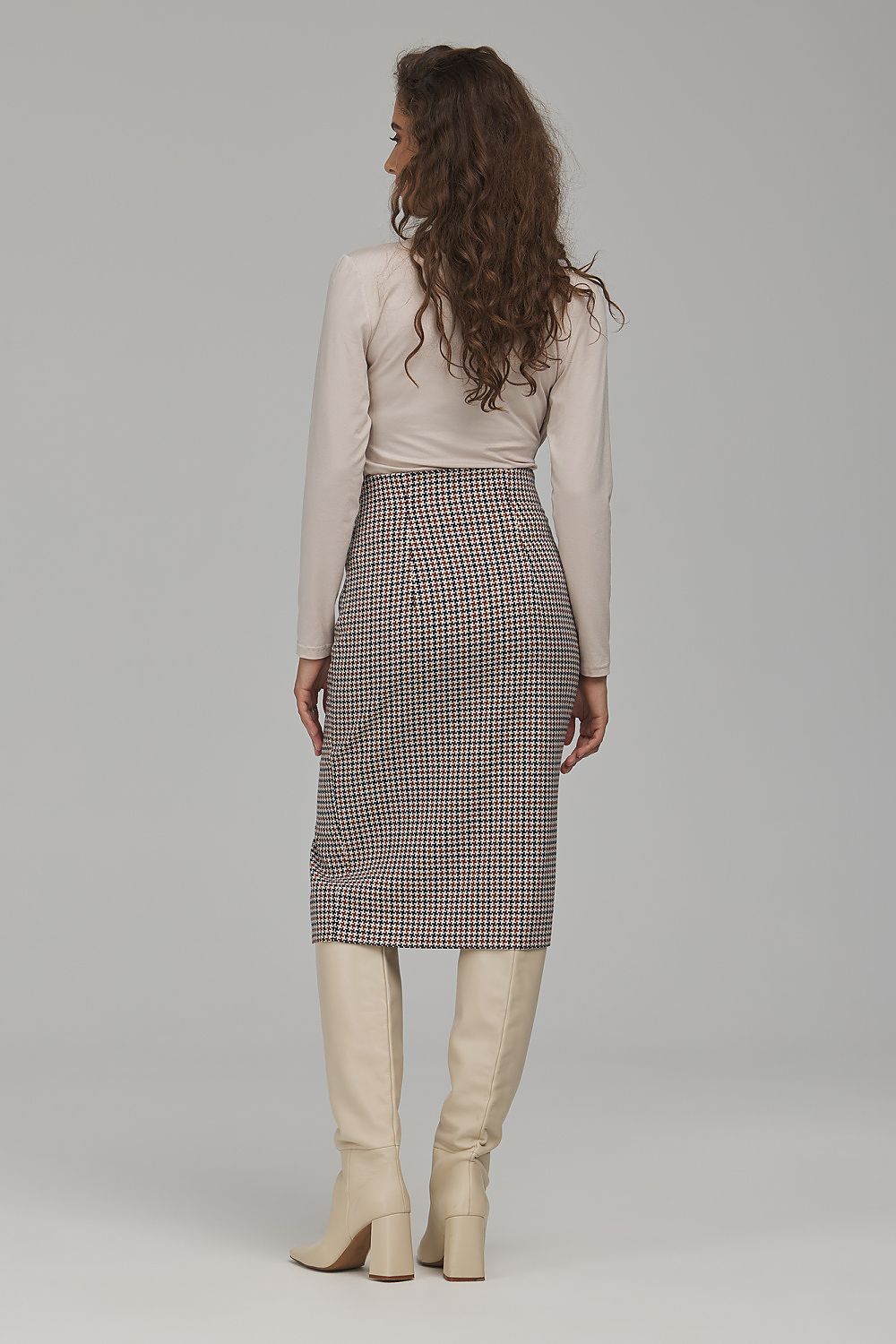  Jupe model 231657 Nife 