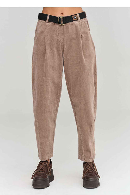 Pantalon en velours côtelé Makadamia
