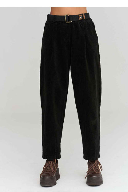 Pantalon en velours côtelé Makadamia