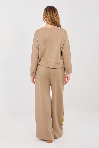  L`ensemble model 232208 Rue Paris 