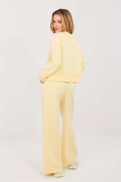  L`ensemble model 232212 Rue Paris 
