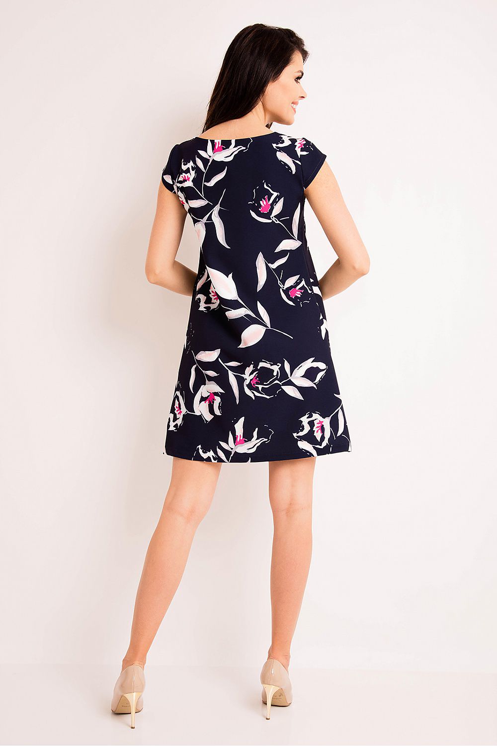  Robe de jour model 80457 awama 