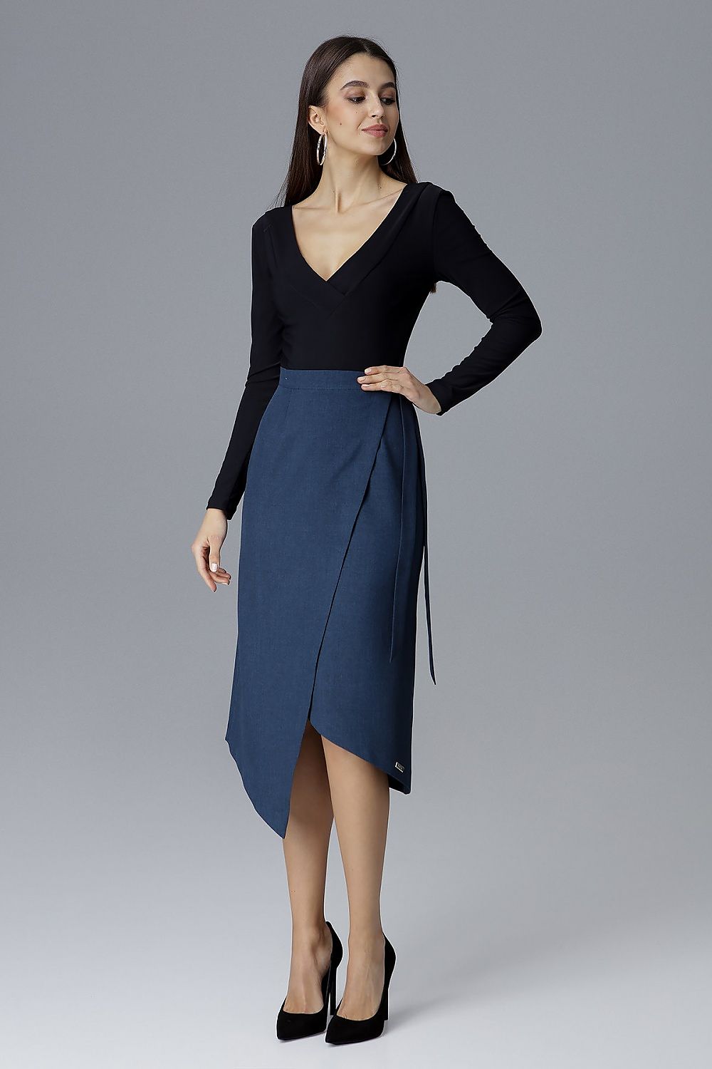  Jupe model 126032 Figl 