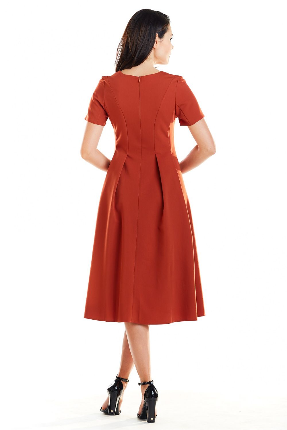  Robe de jour model 129973 awama 
