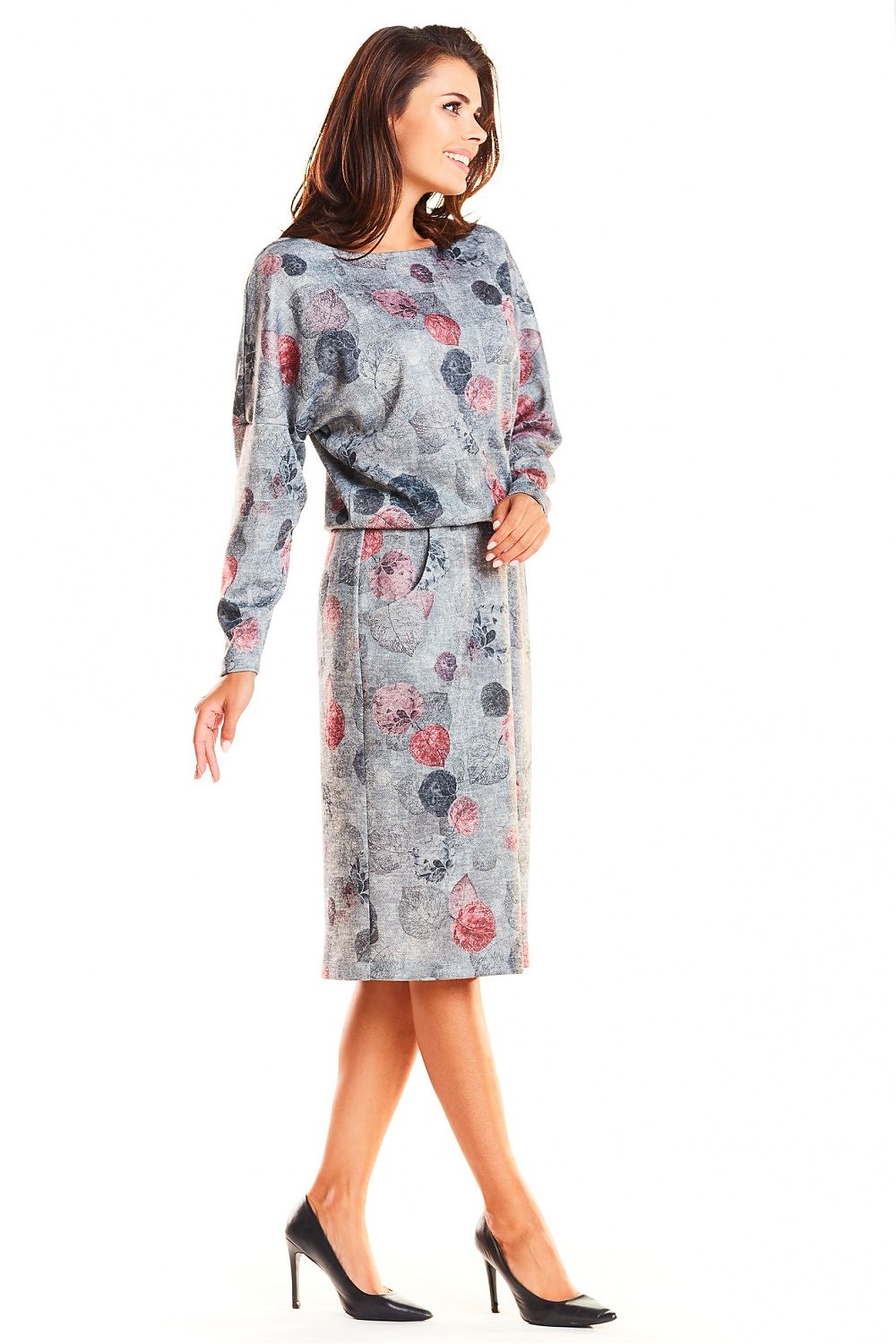  Robe de jour model 129991 awama 