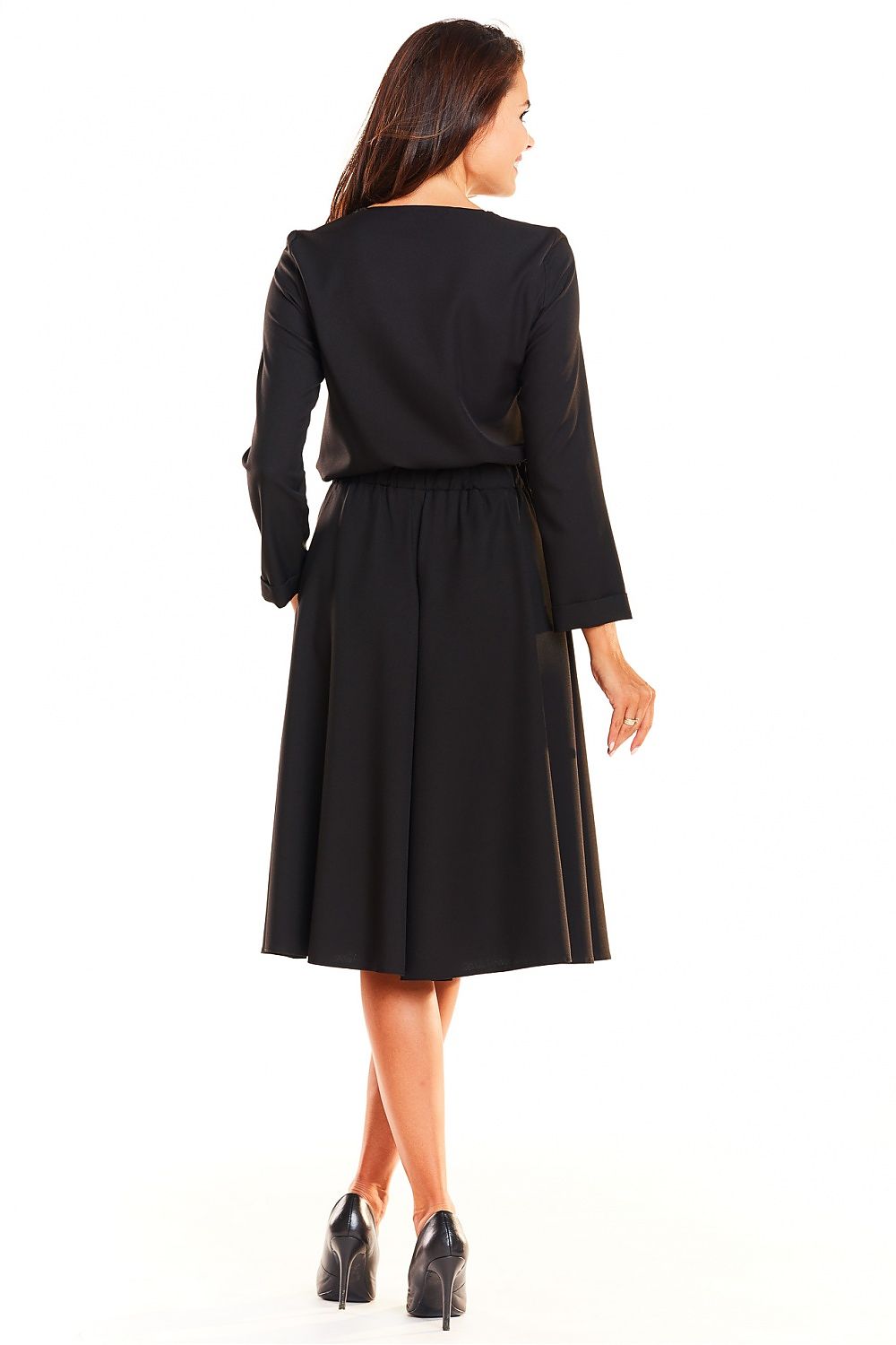  L`ensemble model 130227 awama 