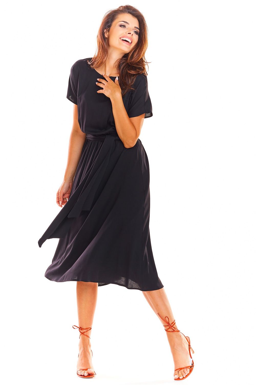  Robe de jour model 133653 awama 