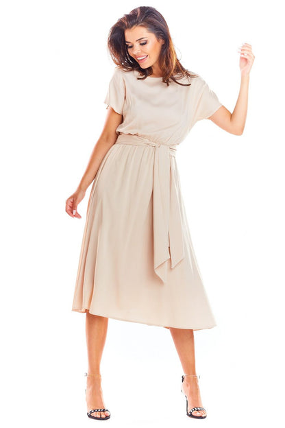  Robe de jour model 133654 awama 