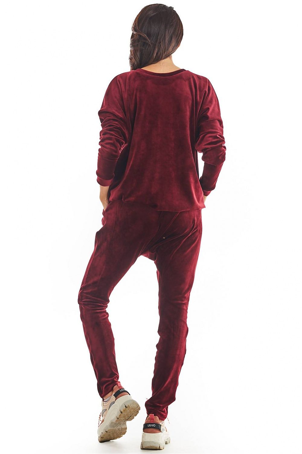 Pantalon survêtement model 149778 awama 