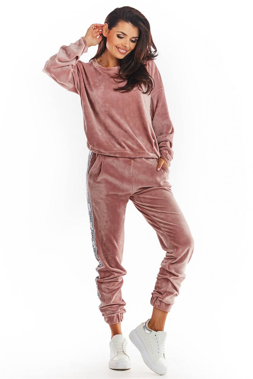  Pantalon survêtement model 149803 awama 