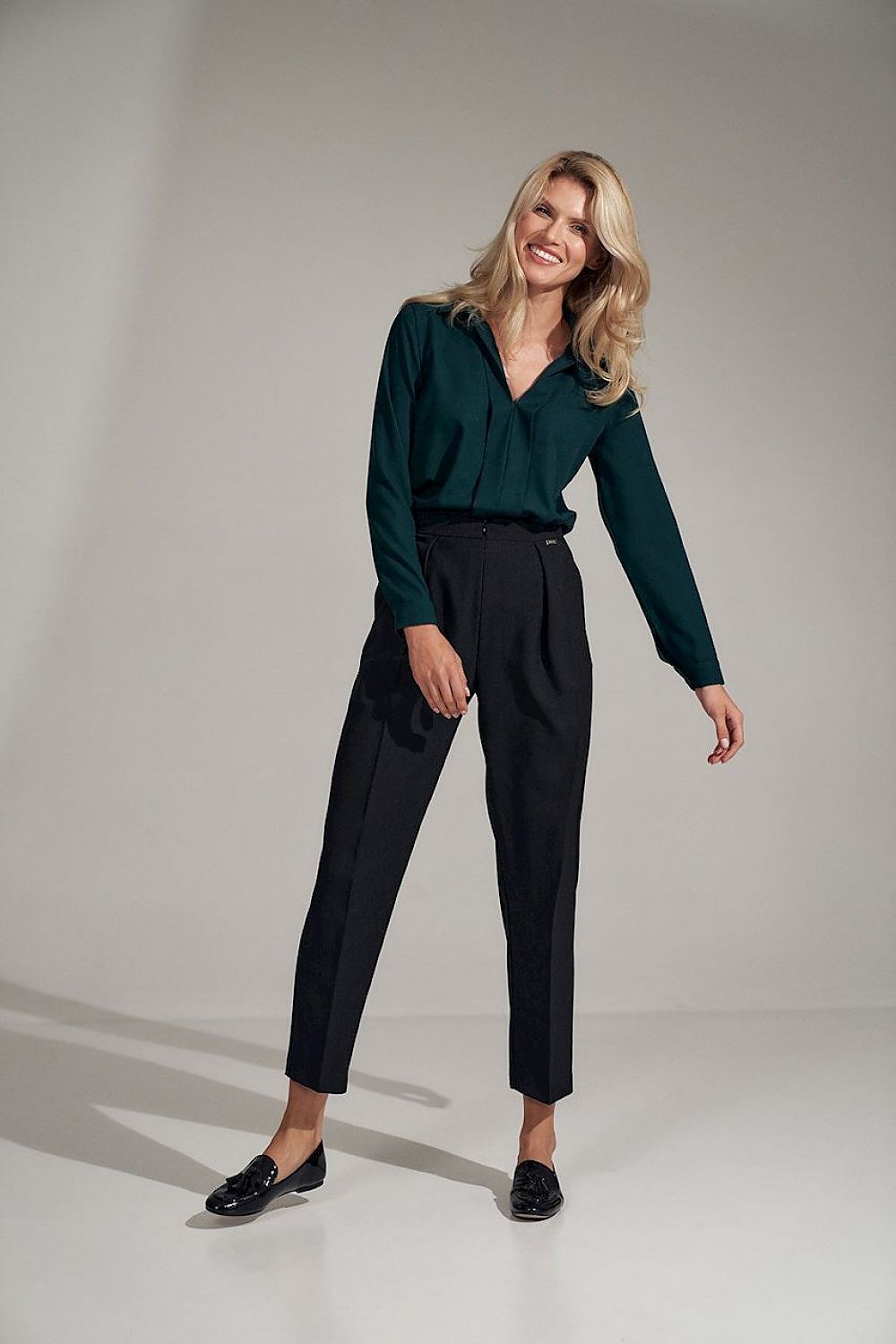  Pantalon femme model 150792 Figl 