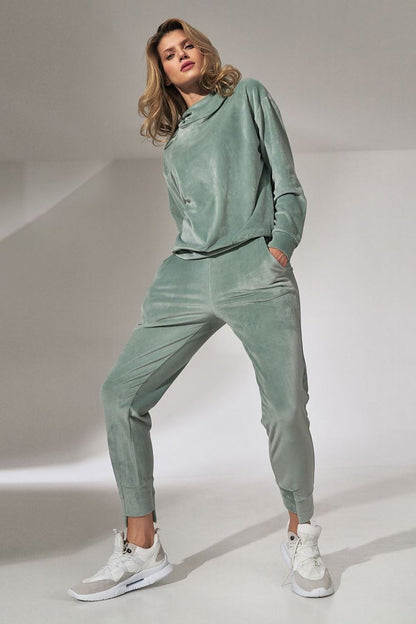  Pantalon survêtement model 151806 Figl 