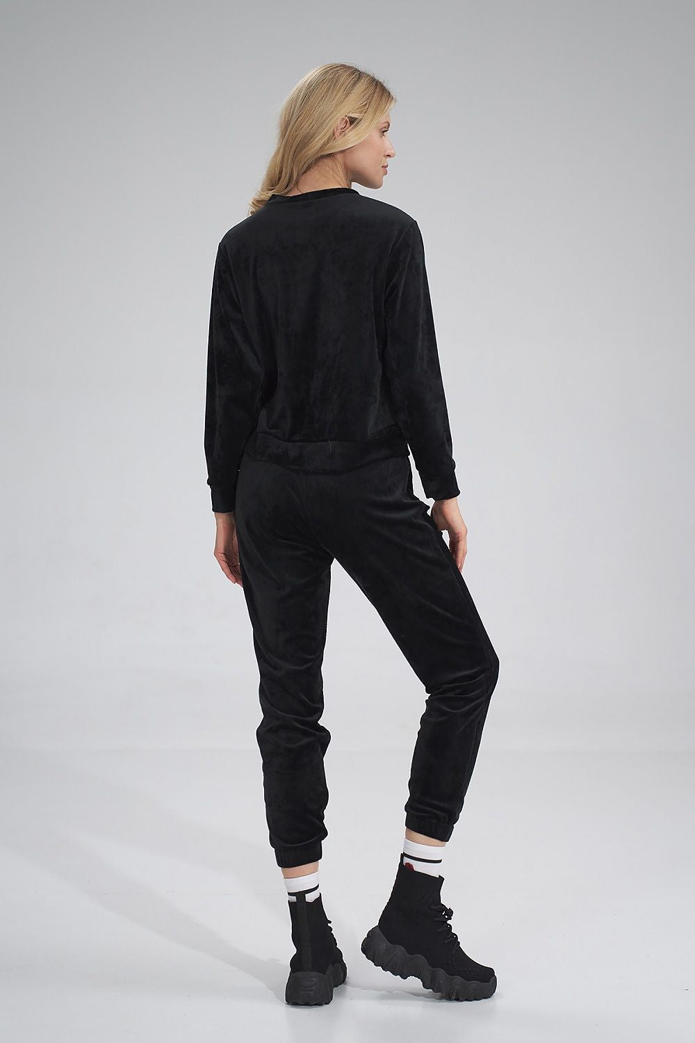  Pantalon survêtement model 154665 Figl 