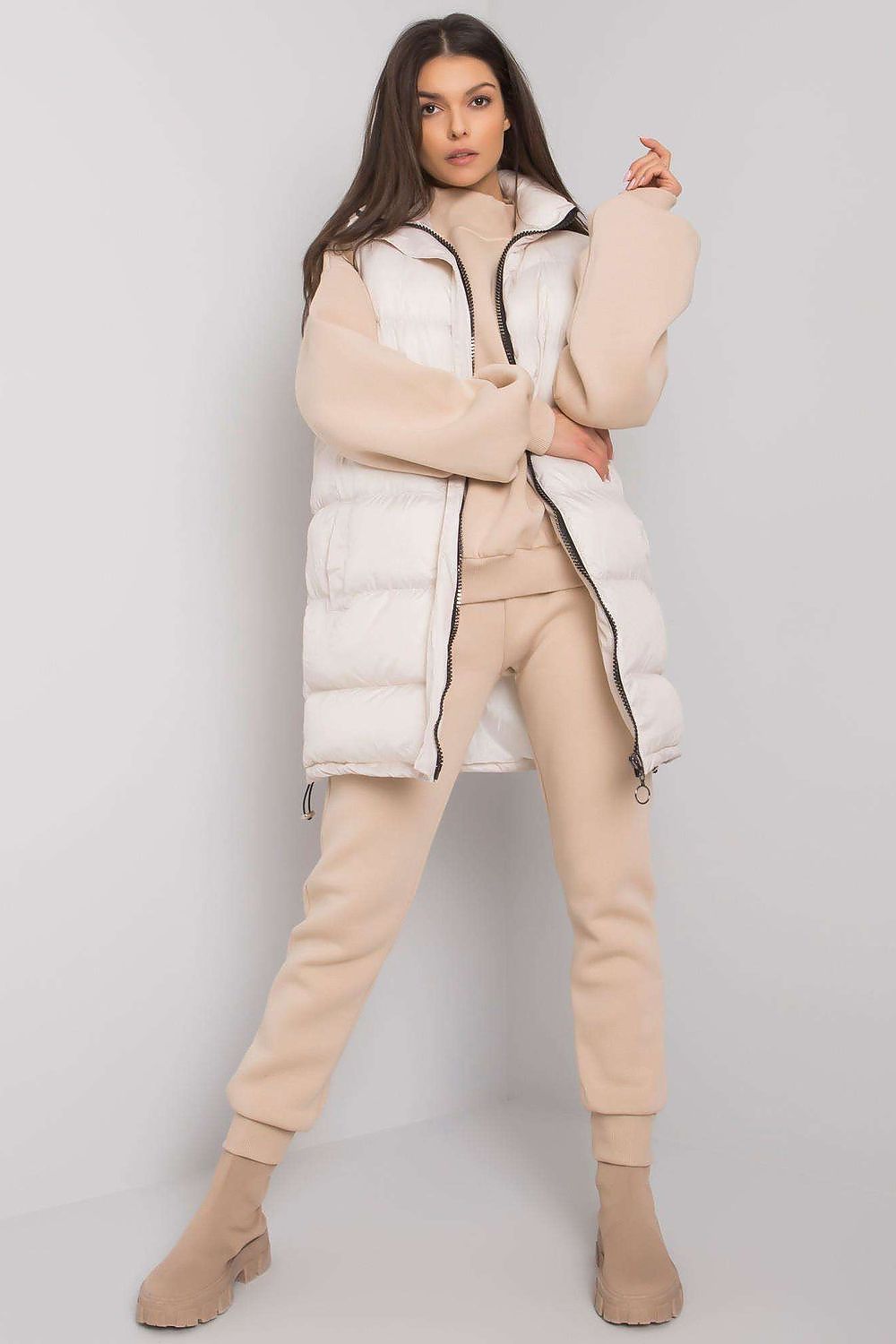  L`ensemble model 160806 Ex Moda 
