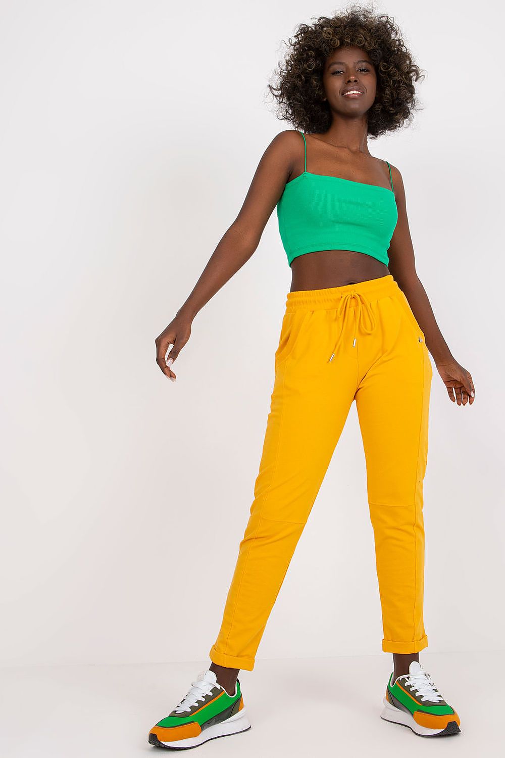  Pantalon survêtement model 166017 BFG 