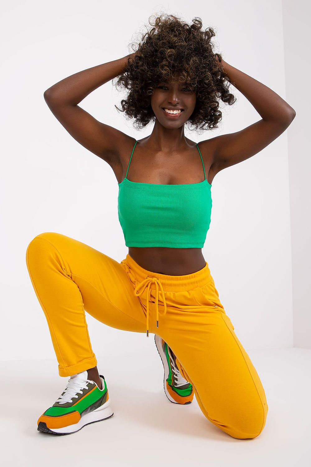  Pantalon survêtement model 166017 BFG 