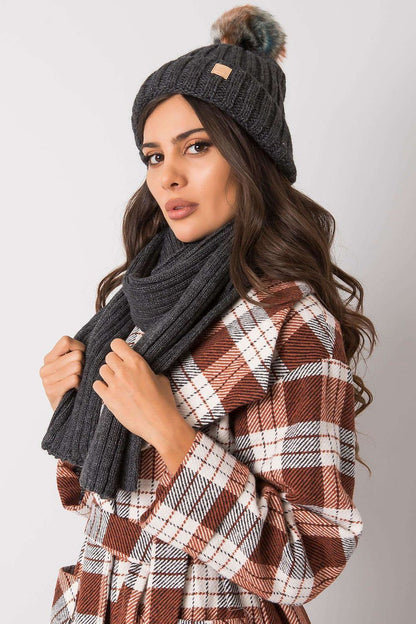  L`ensemble model 171803 Rue Paris 