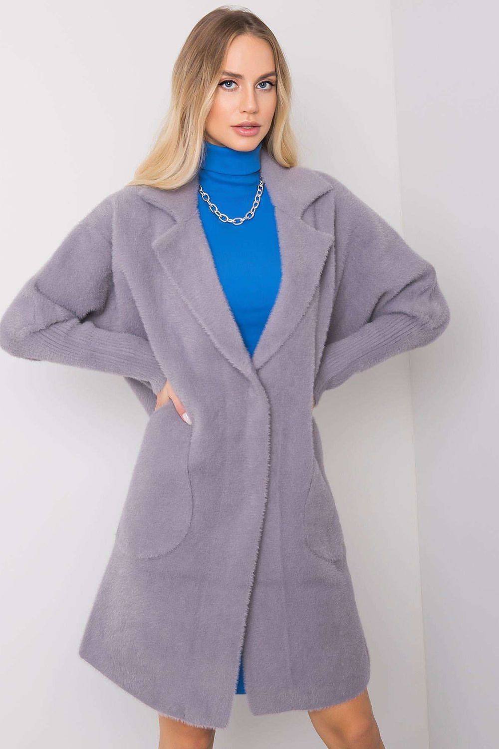  Manteau model 174934 MBM 