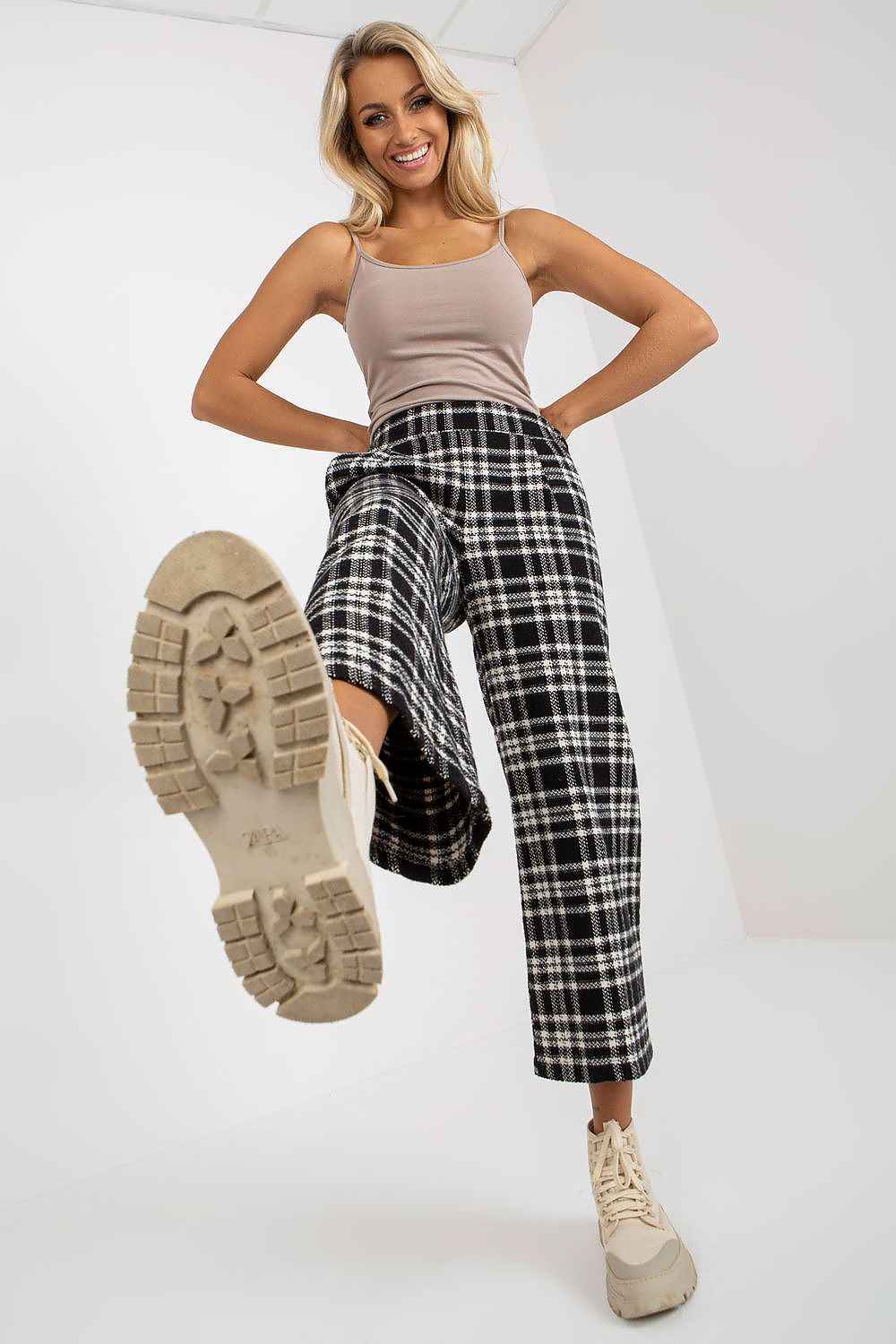 Pantalon femme Lakerta