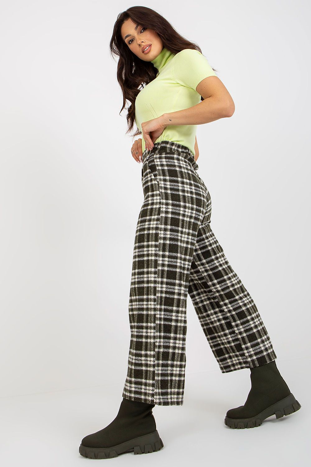  Pantalon femme model 175002 Lakerta 