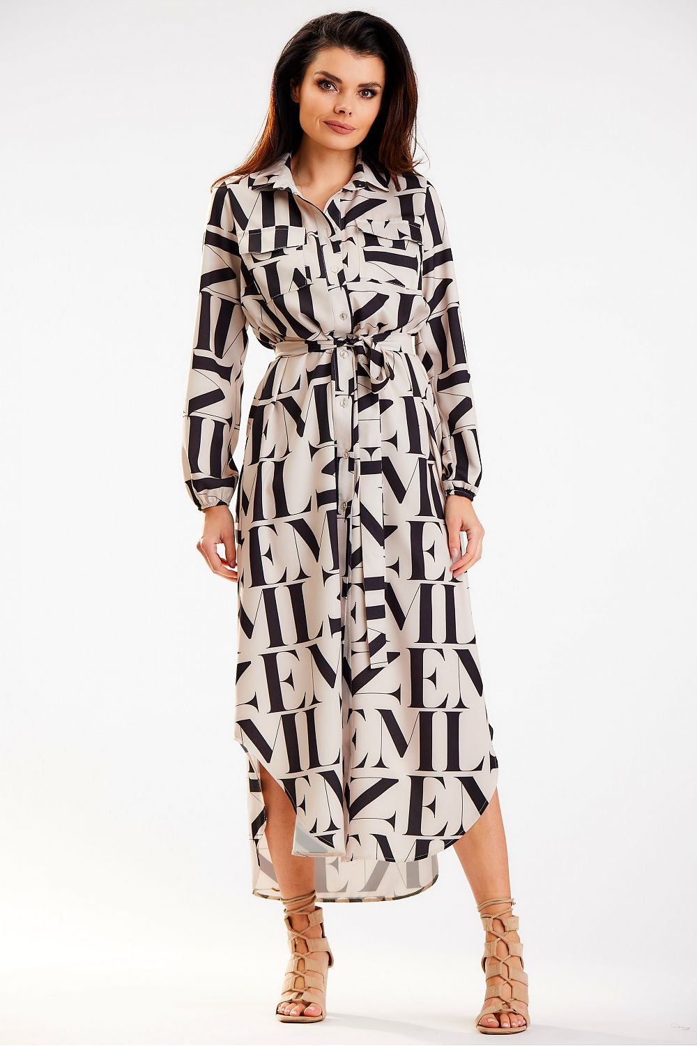  Robe de jour model 178659 awama 