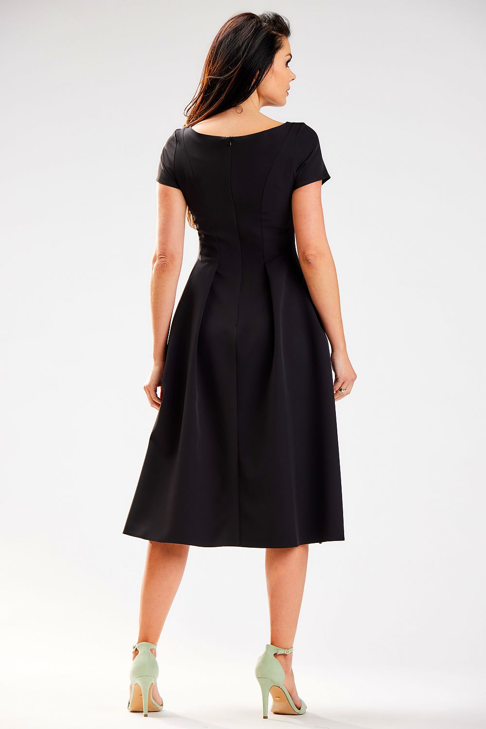  Robe de jour model 178676 awama 