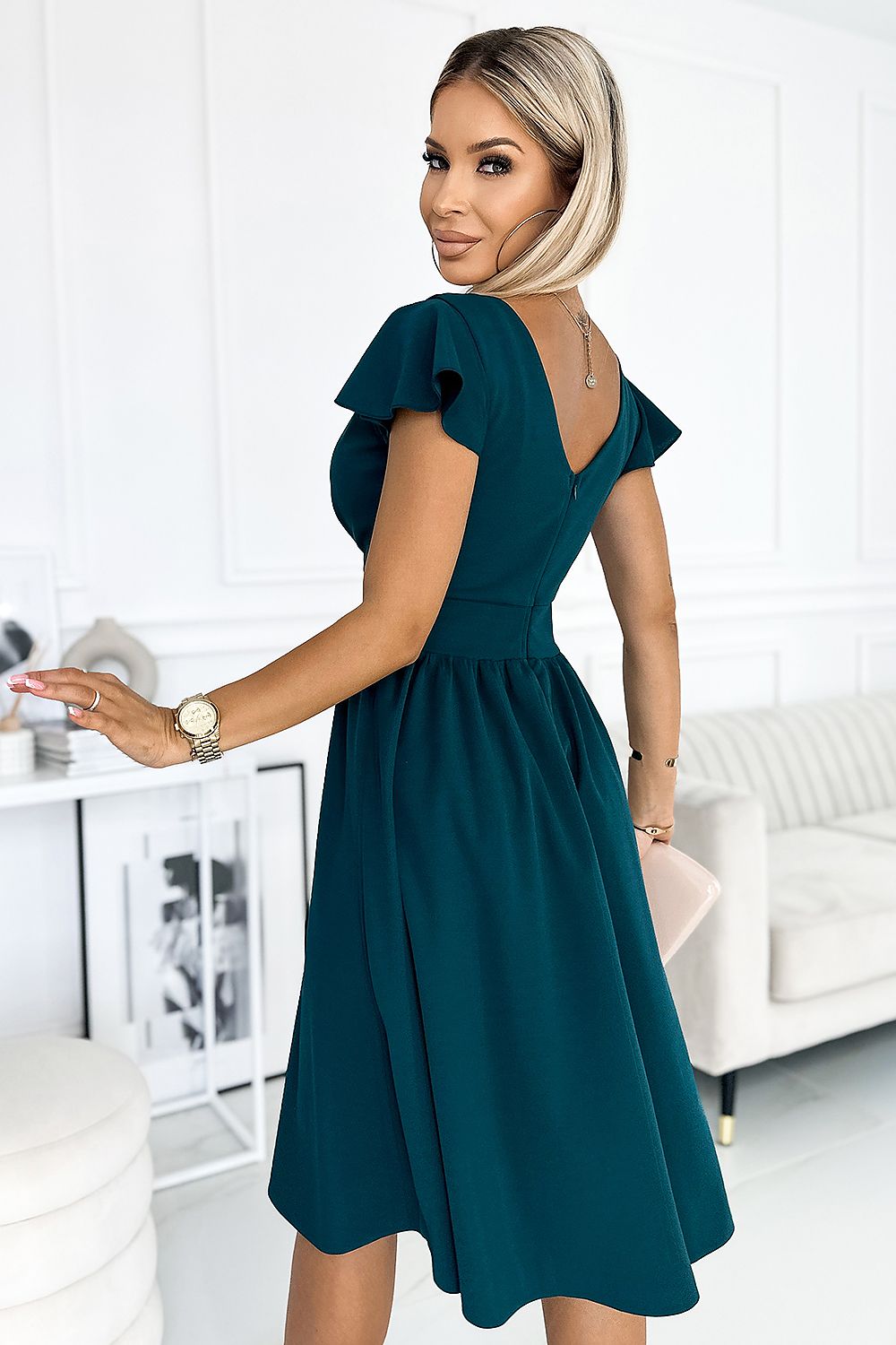  Robe de soirée model 181131 Numoco 