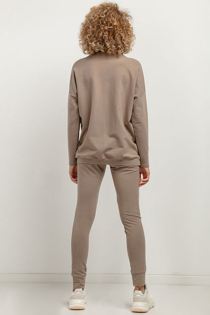  Pantalon survêtement model 183197 Tessita 